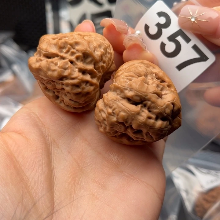 吊坠文玩核桃高*高蛤蟆