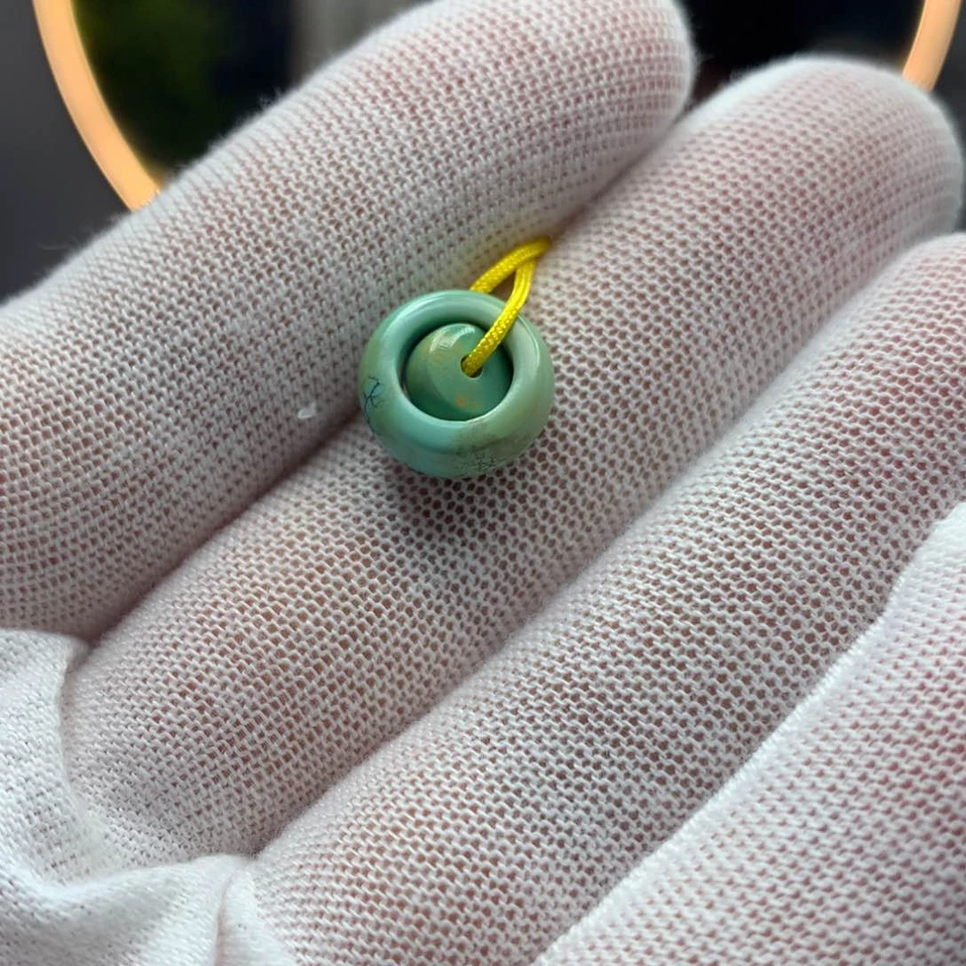 绿松石挂件未镶嵌