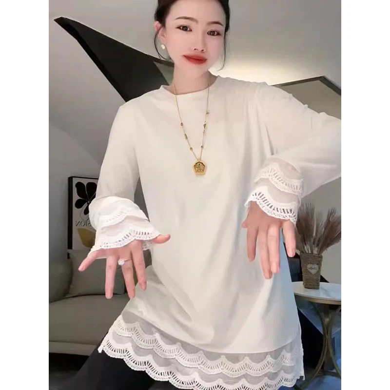 白色配鲨鱼裤中长款打底衫上衣女2025春季新款宽松内搭蕾丝边t恤
