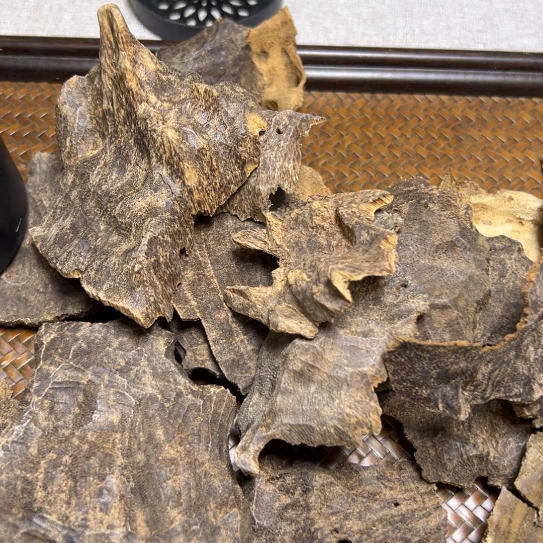 沉香沉香碎屑海南大山老包壳10克