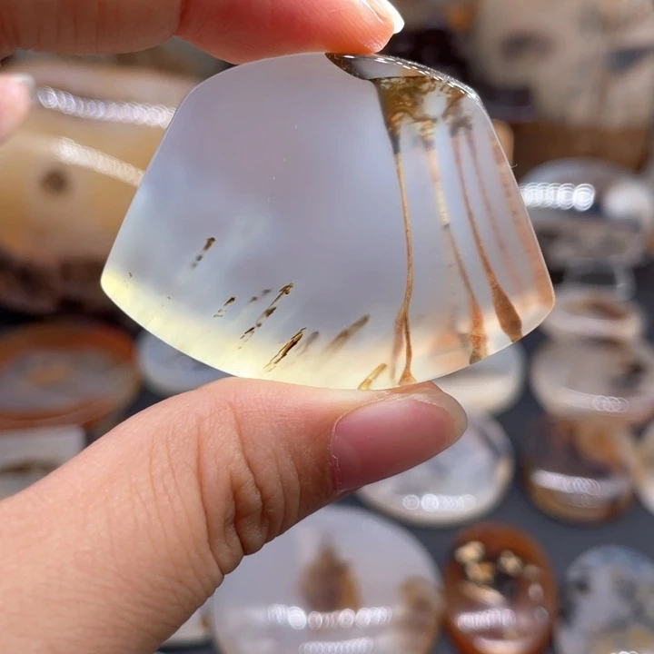 玛瑙/玉髓颈饰合金
