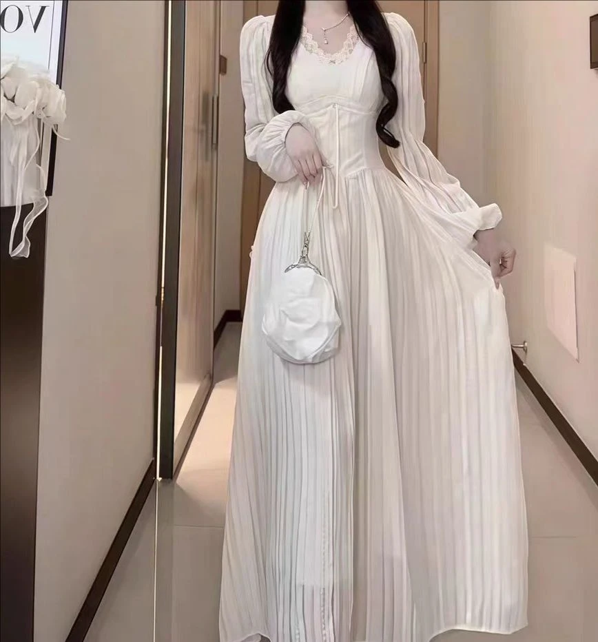 【岩心】大码女装300斤胖MM法式轻熟气质显瘦收腰长袖连衣裙10120