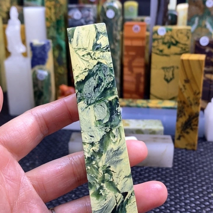 南美石齐****虾青田石印章石