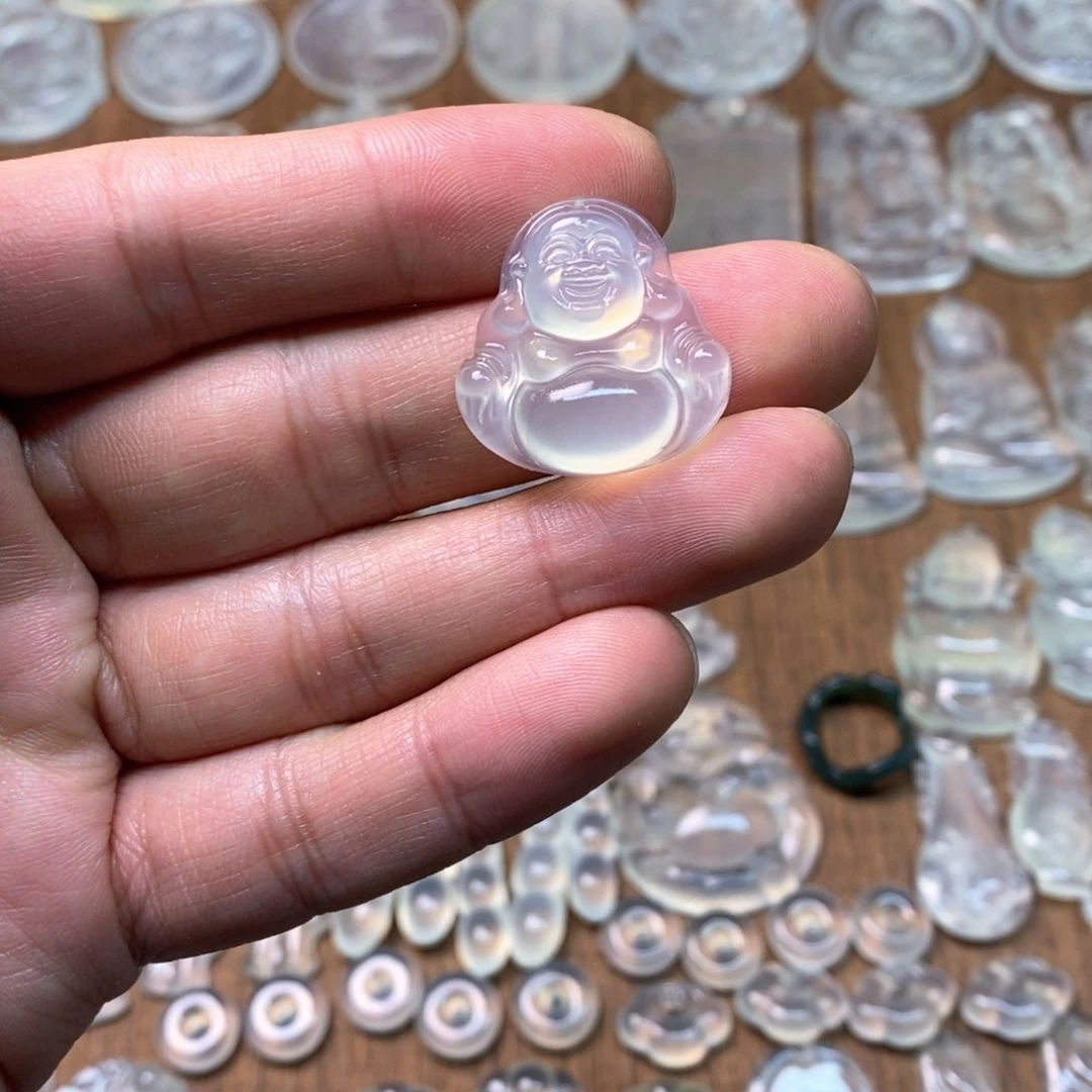 岫玉吊坠(不含链)未镶嵌