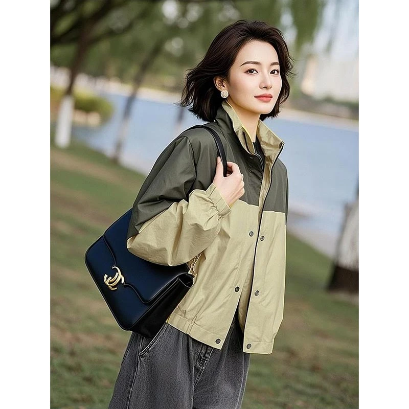 2026春秋韩式新款立领夹克冲锋衣外套女宽松百搭高级感小众短外套