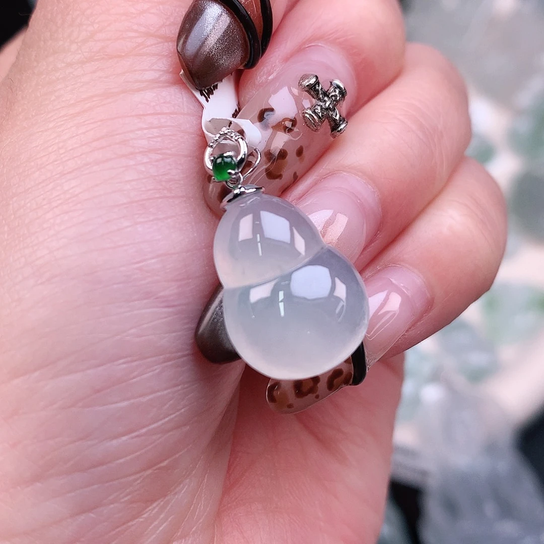 翡翠颈饰18K金镶嵌冰葫芦24.5、18.5、13.3、6