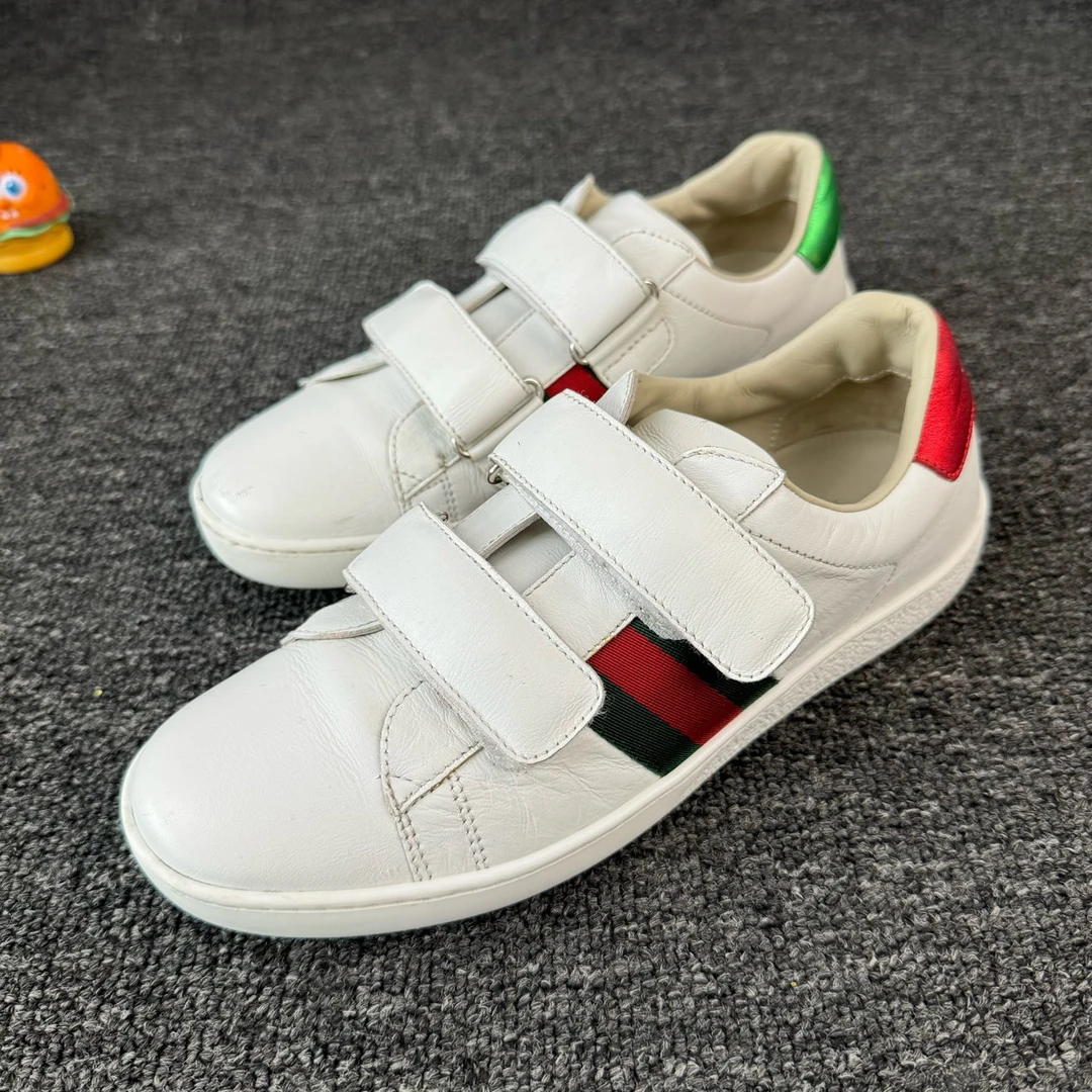 95新 GUCCI/古驰 款式：Gucci古驰白色魔术贴板鞋 尺码：36 HB283