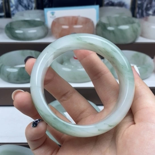 石英质玉（金丝玉）未镶嵌手镯