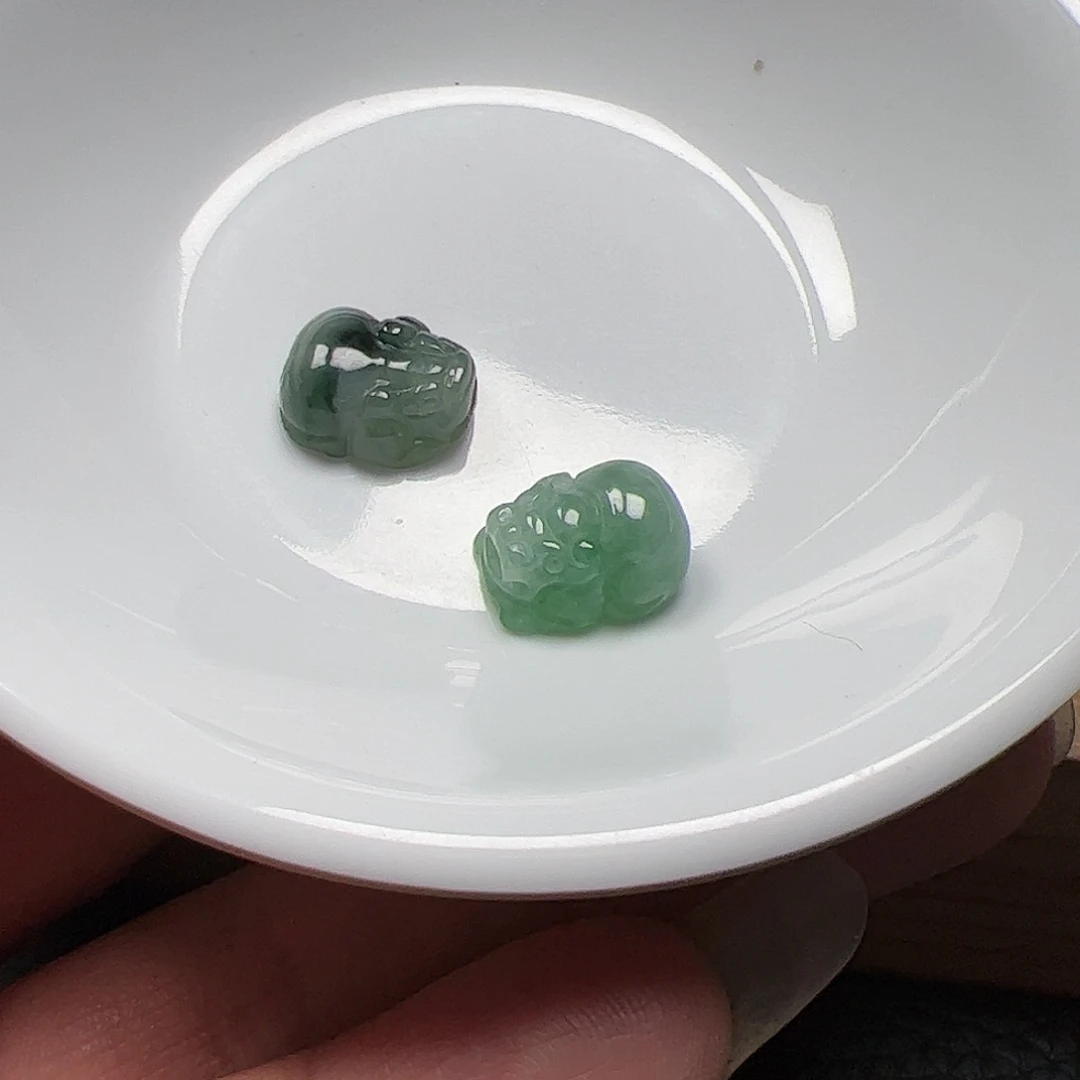 【闪购商品】翡翠手链未镶嵌清*