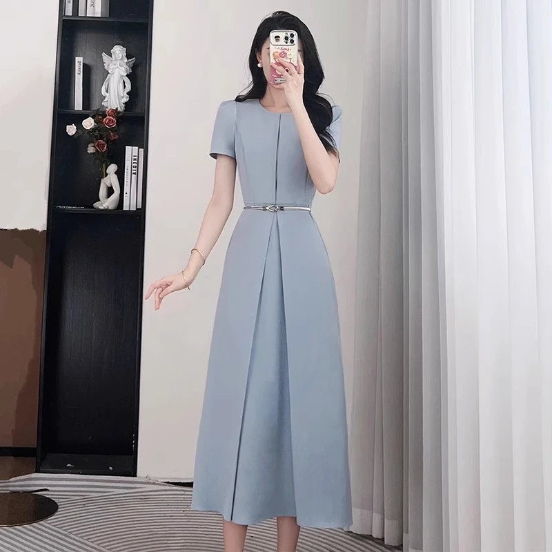 设计感法式简约短袖连衣裙2025夏季新款收腰显瘦高级感中长款裙子