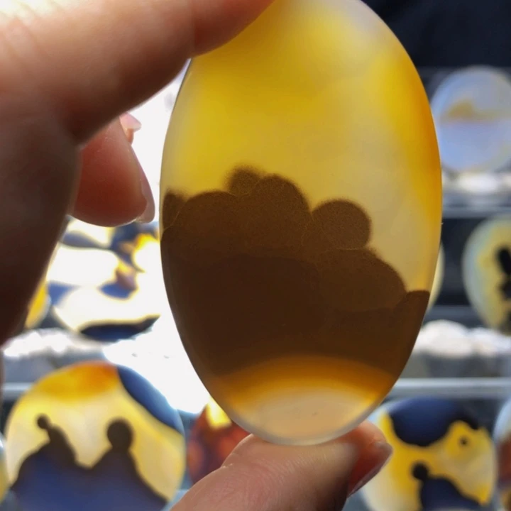 合金玛瑙/玉髓珠宝奇石69