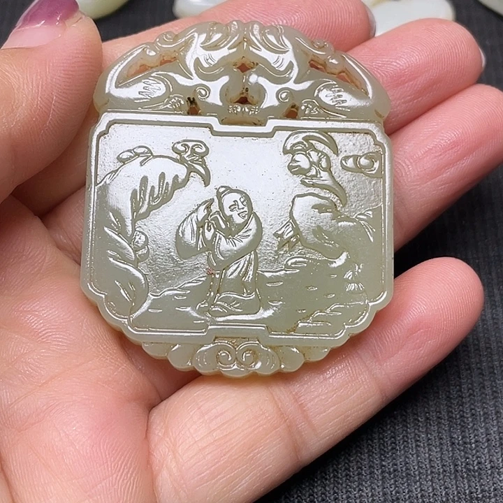 金***开和田玉未镶嵌挂件