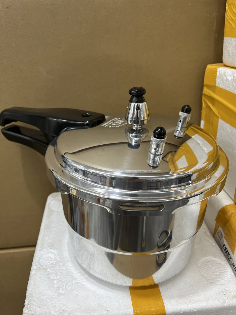 大容量高压锅家用