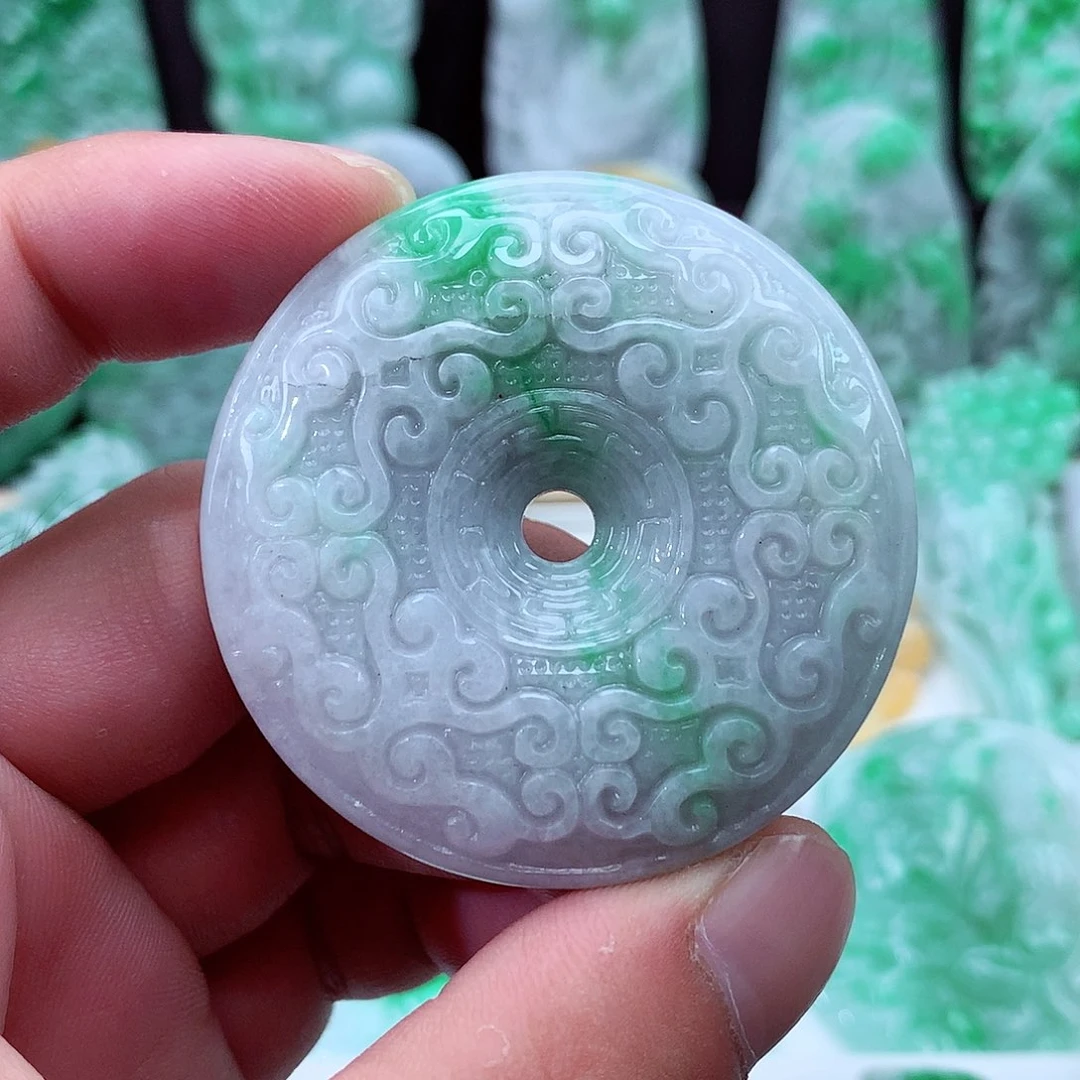 翡翠未镶嵌颈饰翡翠吊坠