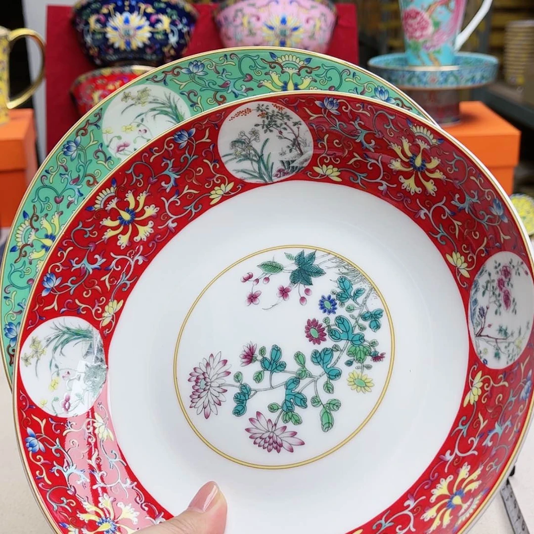 【闪购商品】珐琅8寸8个跟碗颜色一样………………