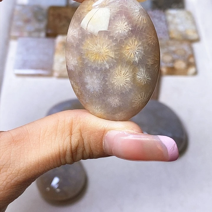 硅化玉颈饰合金倩