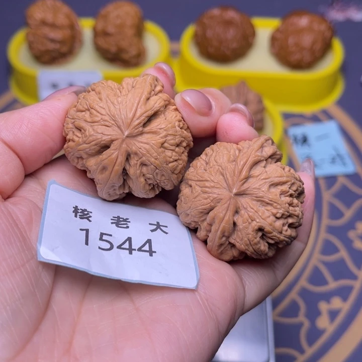 文玩核桃把件粗筋39.1544