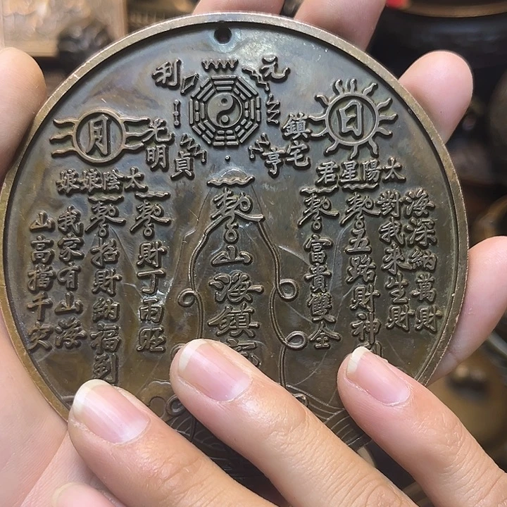 诚信经营精美铜器