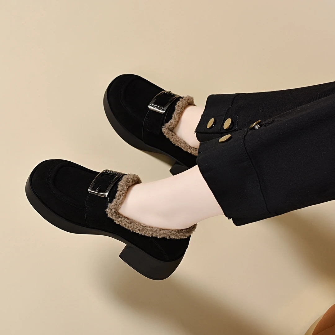 厚底乐福鞋加绒秋冬季2025新款真皮保暖磨砂棉鞋加厚粗跟软底单鞋
