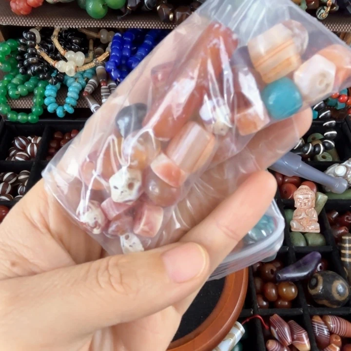 玛瑙/玉髓珠宝半成品未镶嵌“****”