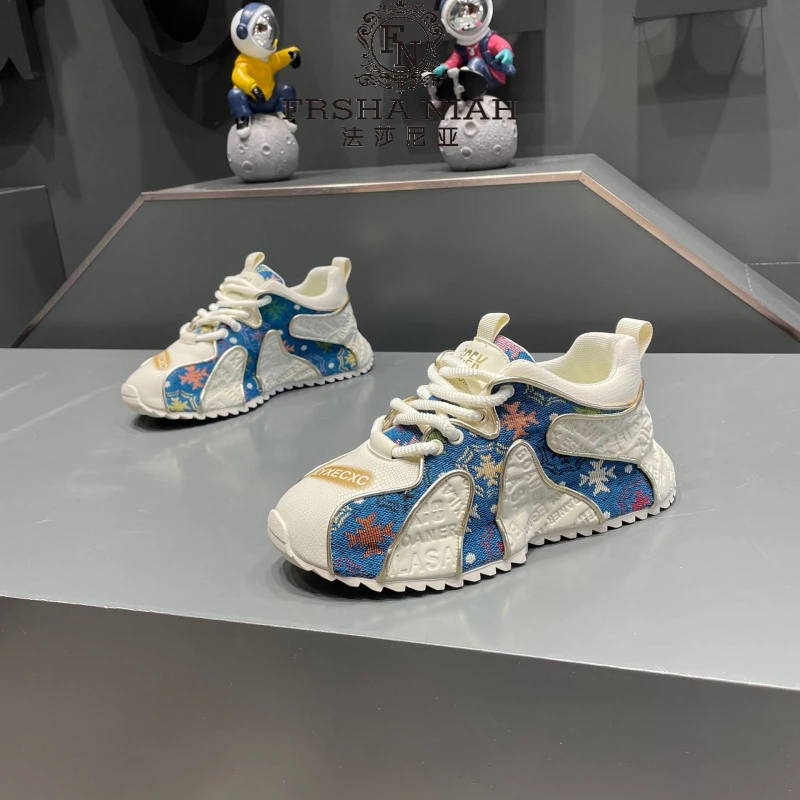 法莎尼亚男士刺绣印花皮布拼接舒适百搭时尚潮流休闲拼色老爹鞋