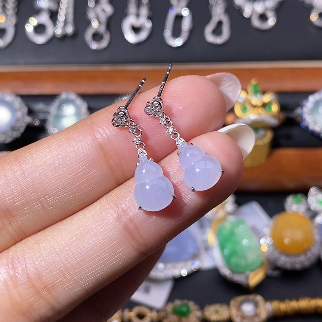 翡翠18K金镶嵌颈饰耳饰