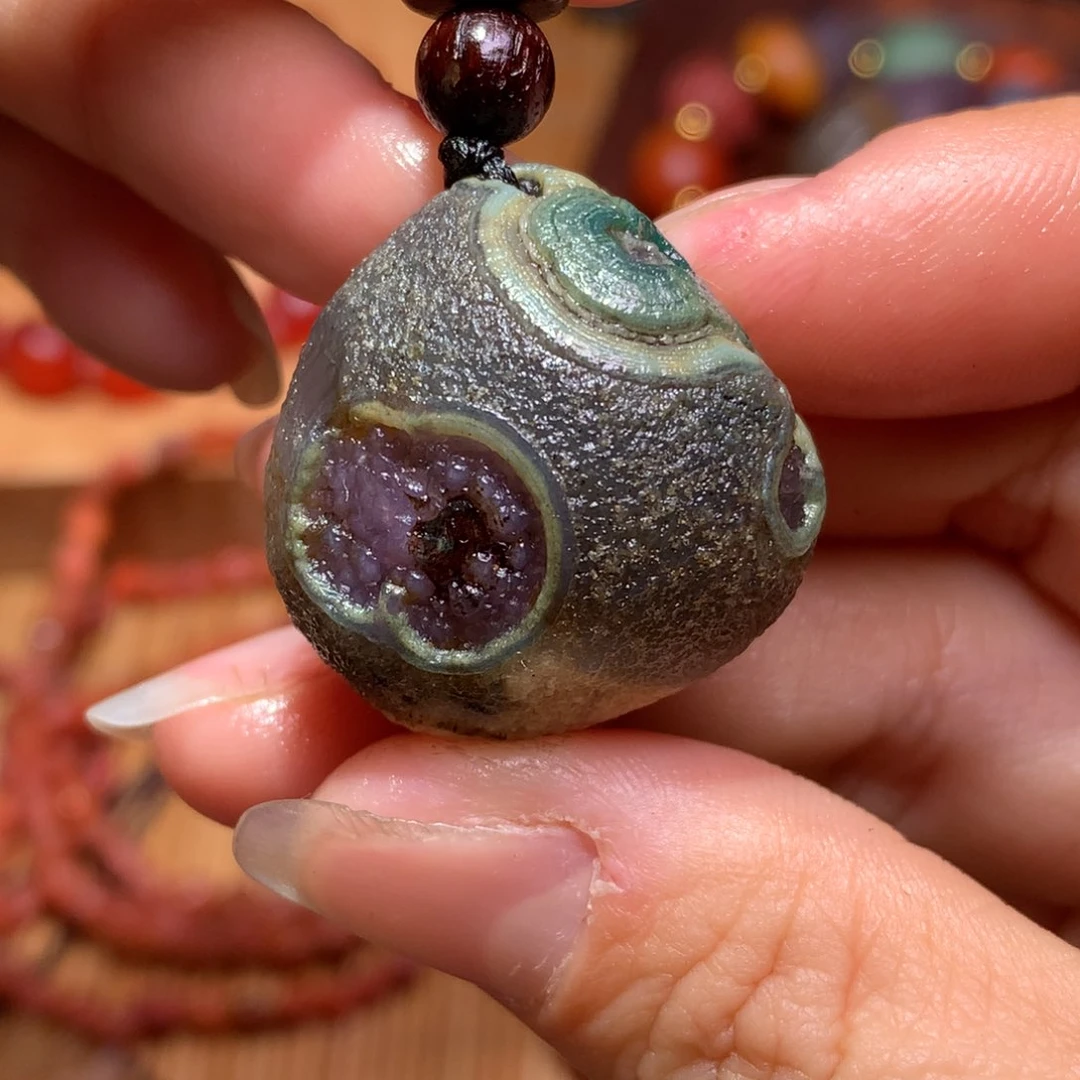 未镶嵌玛瑙/玉髓珠宝半成品