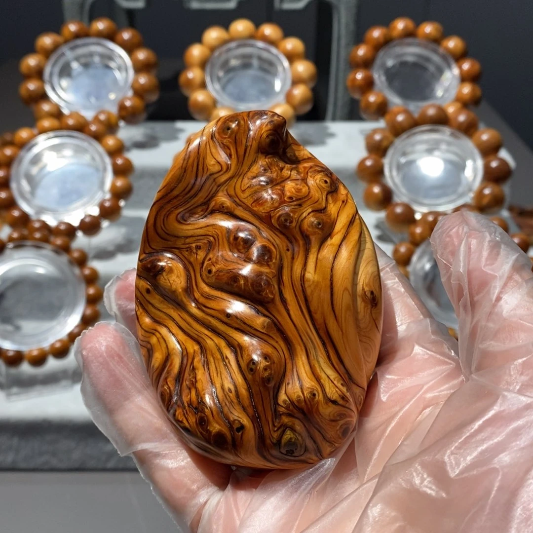 柏木（崖柏）虎皮黑金刚随型手把件