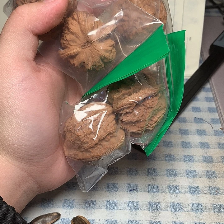 暇疵角白十米三对不退不换文玩核桃