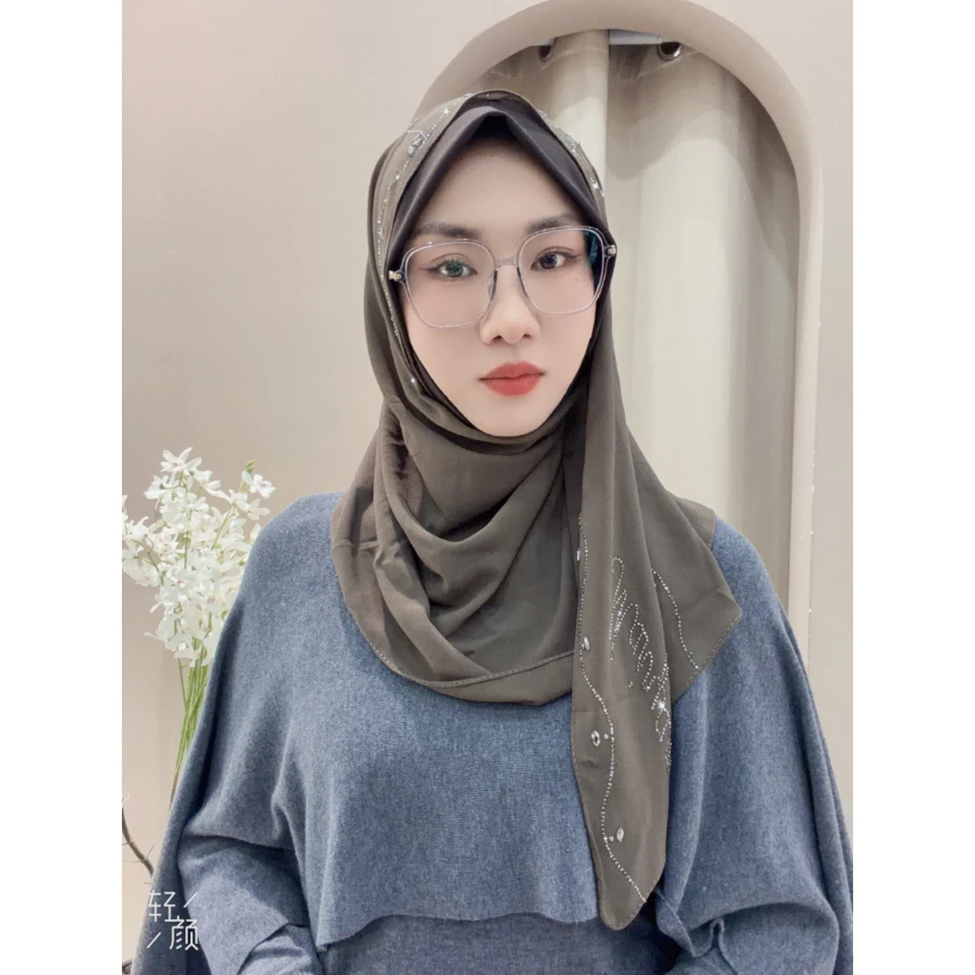 NISA 秋冬季新品绕巾海浪烫钻套头巾NT070