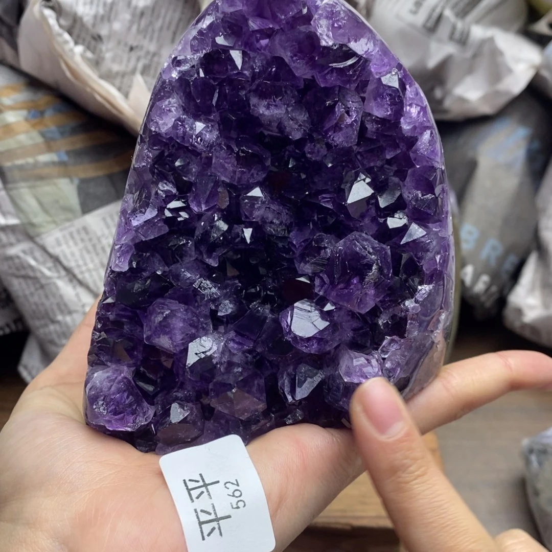 未镶嵌水晶珠宝半成品