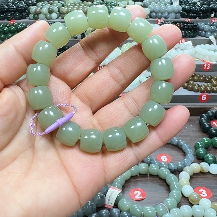 未镶嵌手链和田玉新疆若羌青黄口料直切卡13