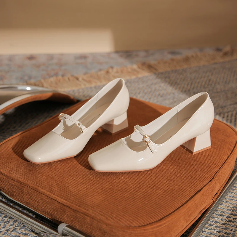 元气减龄2025时尚漆皮粗跟方头简约女鞋洋气玛丽珍高跟鞋法式真皮