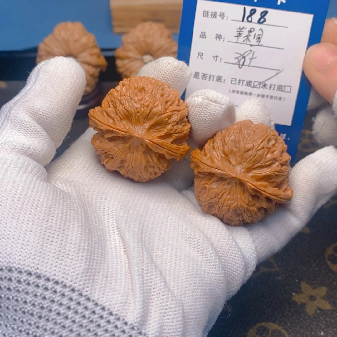 桃核吊坠文玩核桃