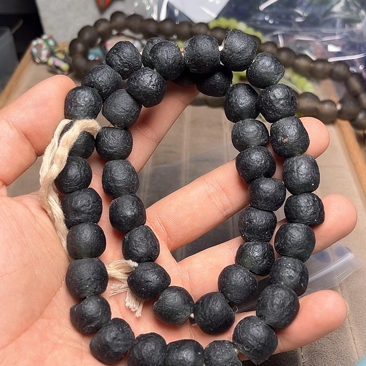 玻璃颈饰5430。非洲琉璃一条