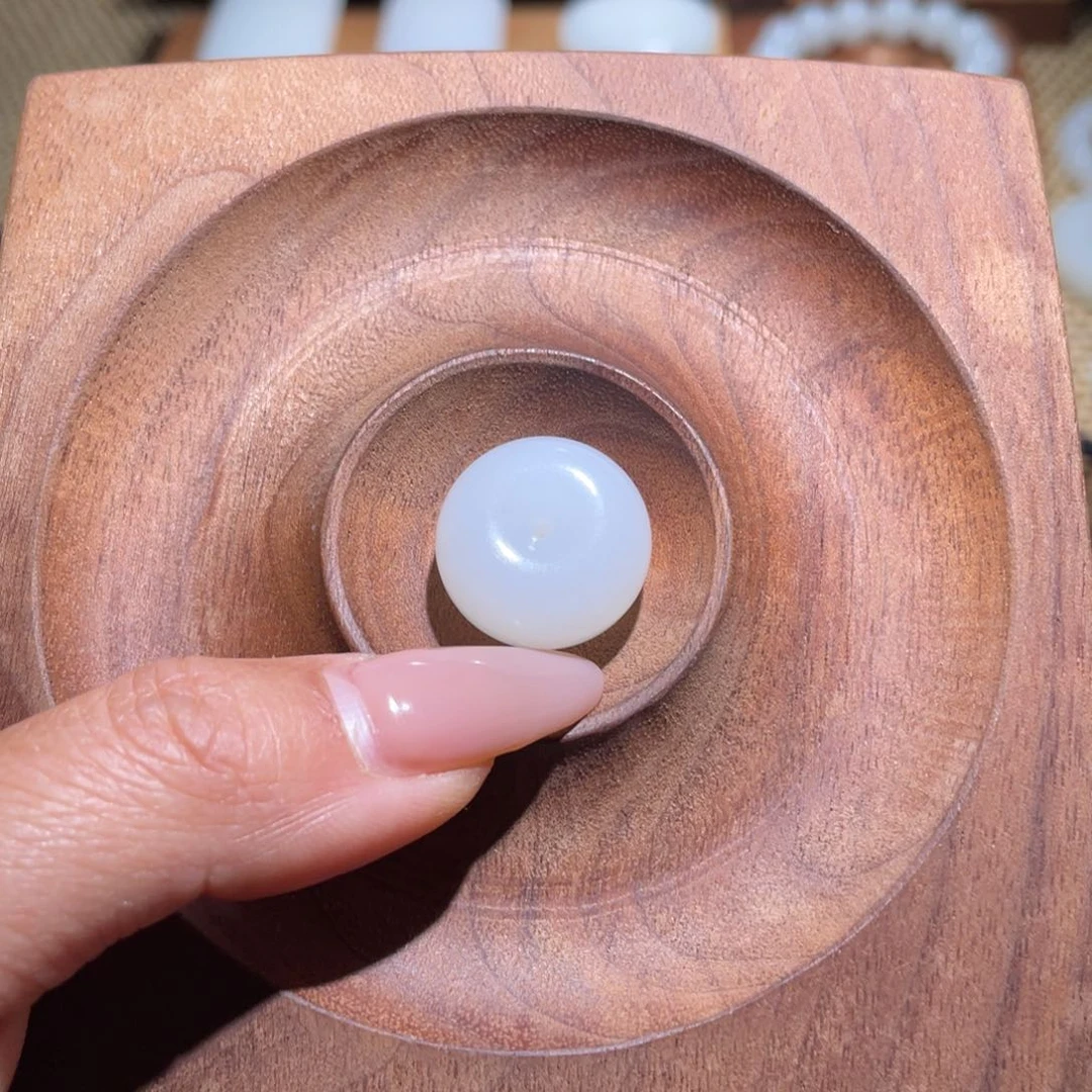 未镶嵌手链和田玉卡18.9