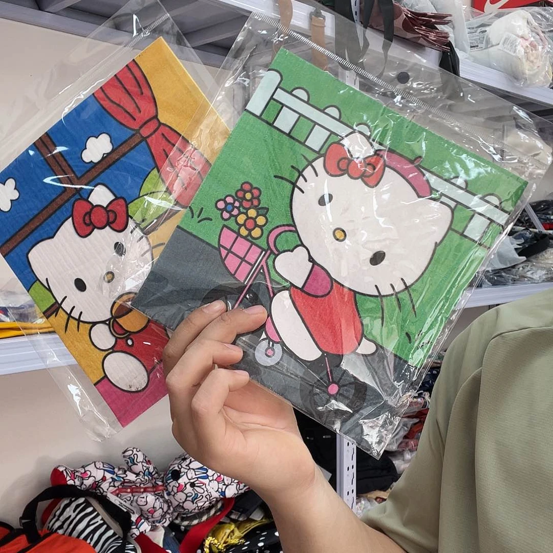 PU化妆包等各种产品