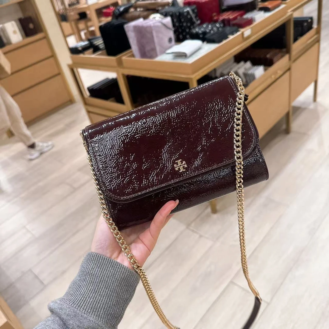 ToryBurch/汤丽柏琦  EMERSON 酒红斜挎信封包 21*13*4