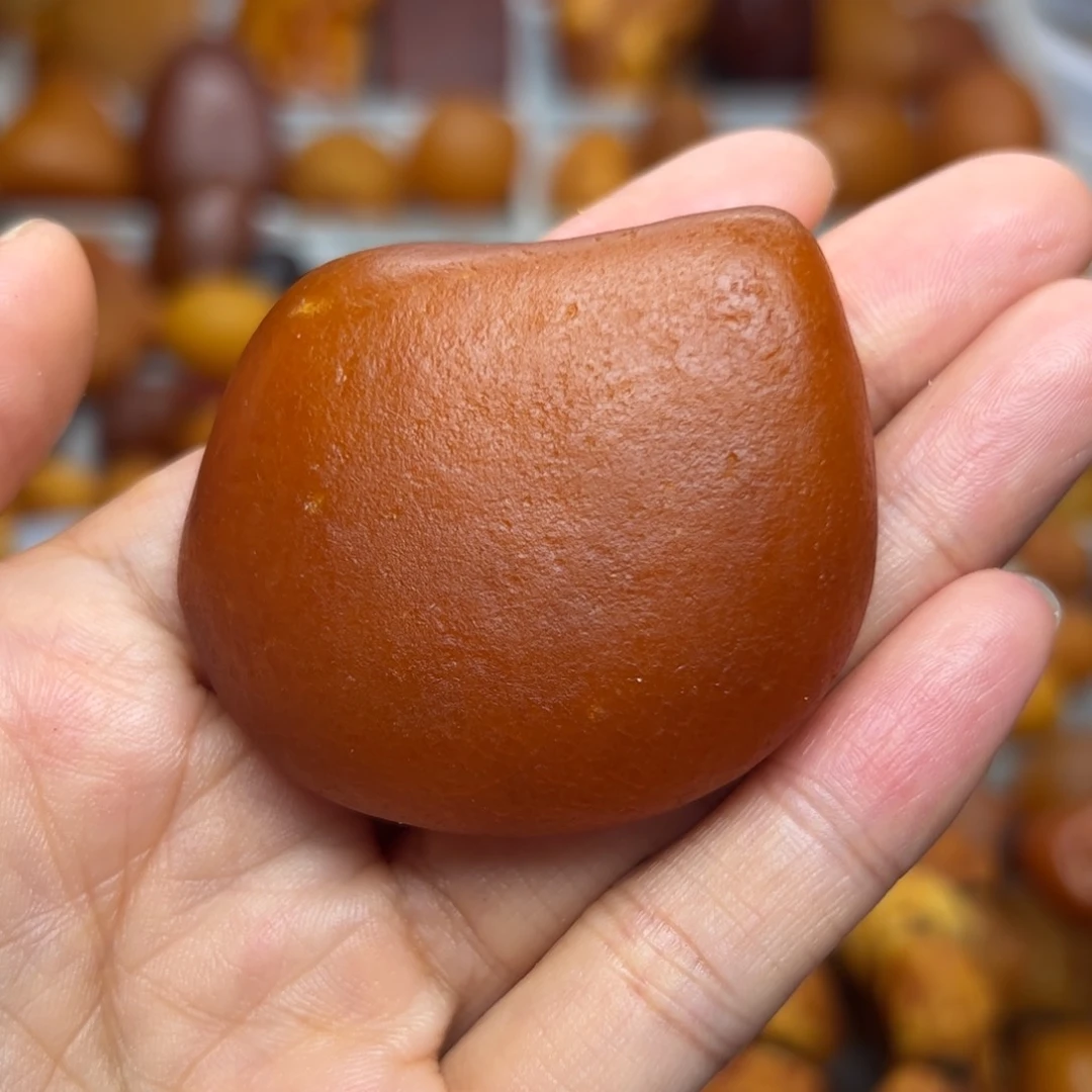 未镶嵌琥珀裸石天然蜜蜡