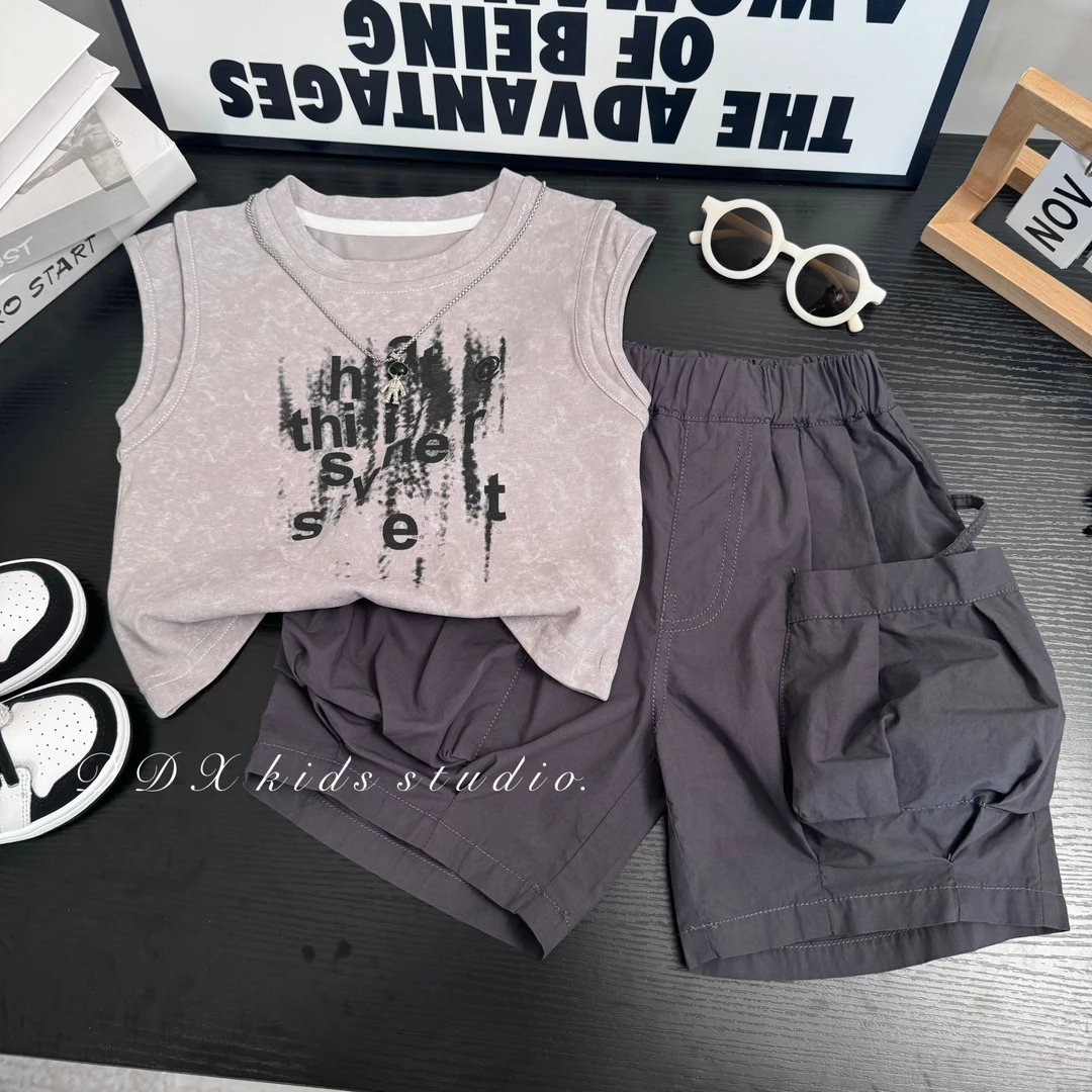 夏装新款儿童无袖T恤痞帅卡通无袖中小童工装短裤两件套潮