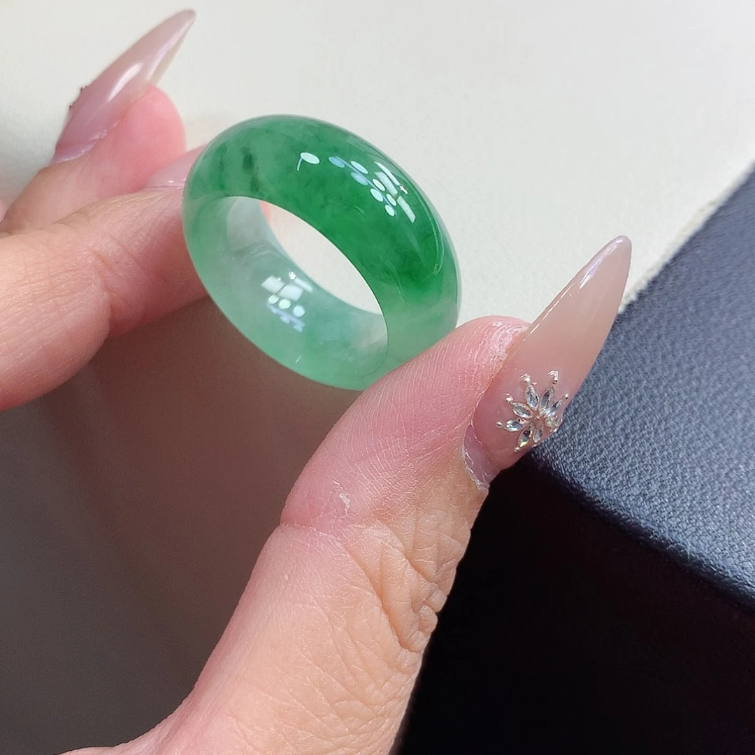 翡翠未镶嵌戒圈23号