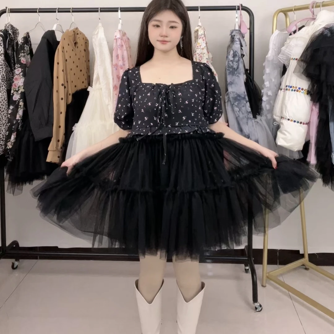 设计师款春夏网纱拼接连衣裙女款洋气重工蓬蓬裙漂亮别致碎花小衫