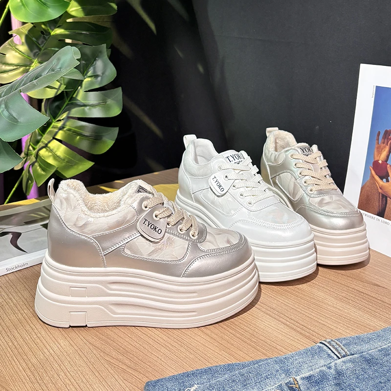 【增高8cm】爆款百搭圆头厚底女鞋2025秋冬新款简约低帮加绒休闲鞋