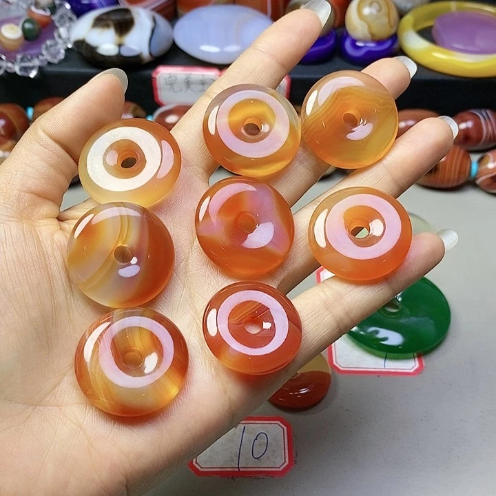 玛瑙/玉髓吊坠(不含链)未镶嵌拾****石