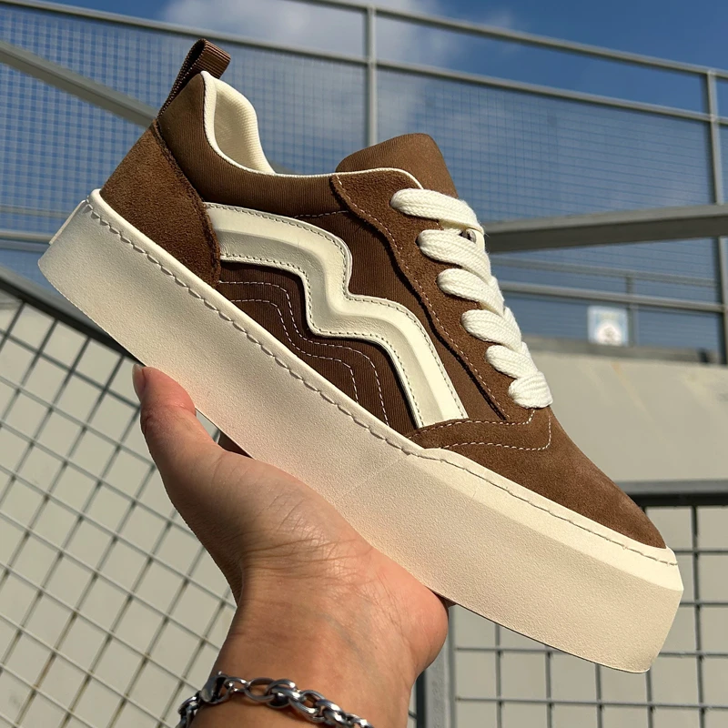 2025春季新款简约百搭拼色青年低帮系带休闲板鞋厚底牛皮男潮流鞋