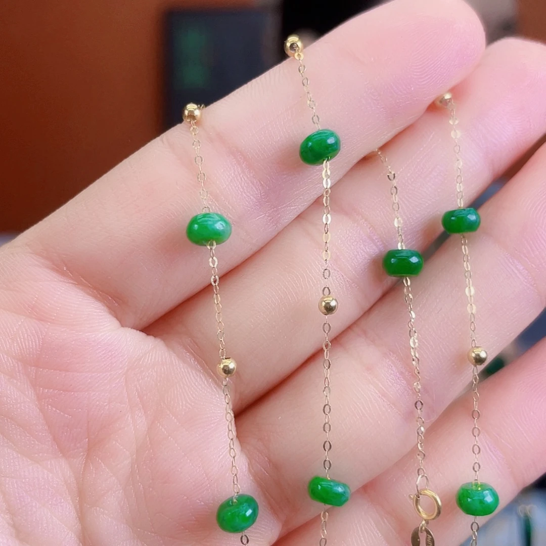 翡翠18K金镶嵌耳饰