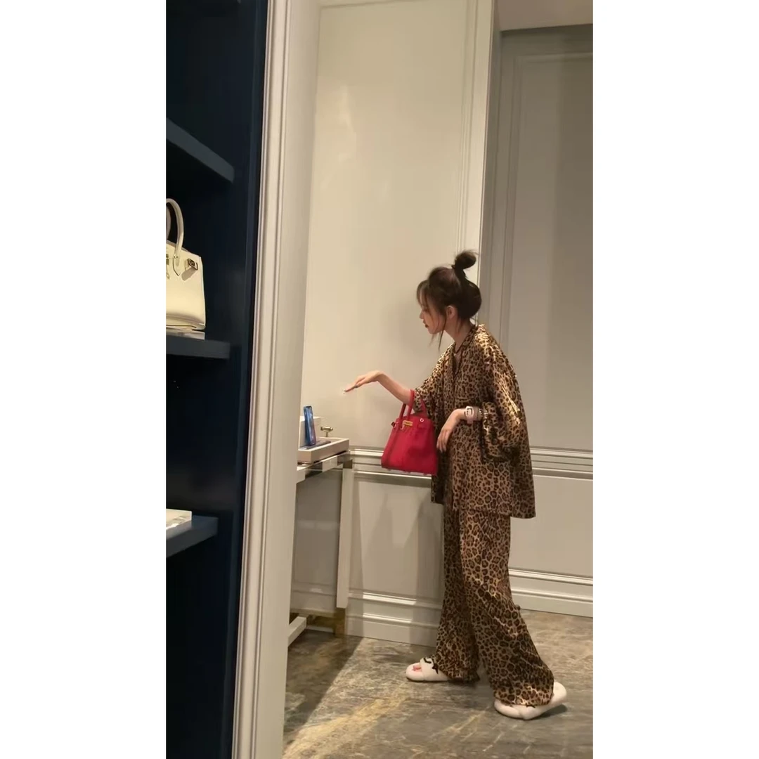 甜辣风家居豹纹印花领开衫睡衣套装女夏季2025新款宽松显瘦两件套