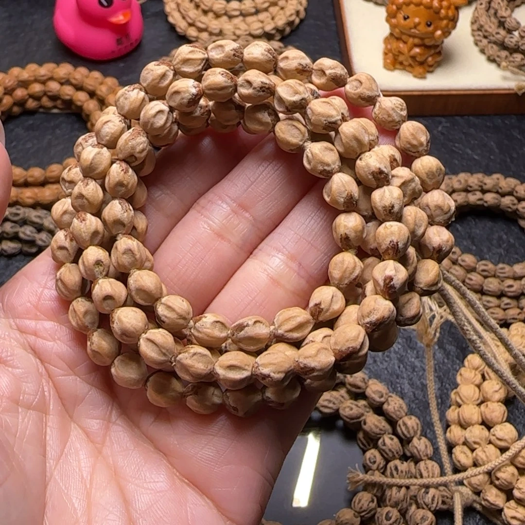 R***t柏香籽/百香籽吊坠