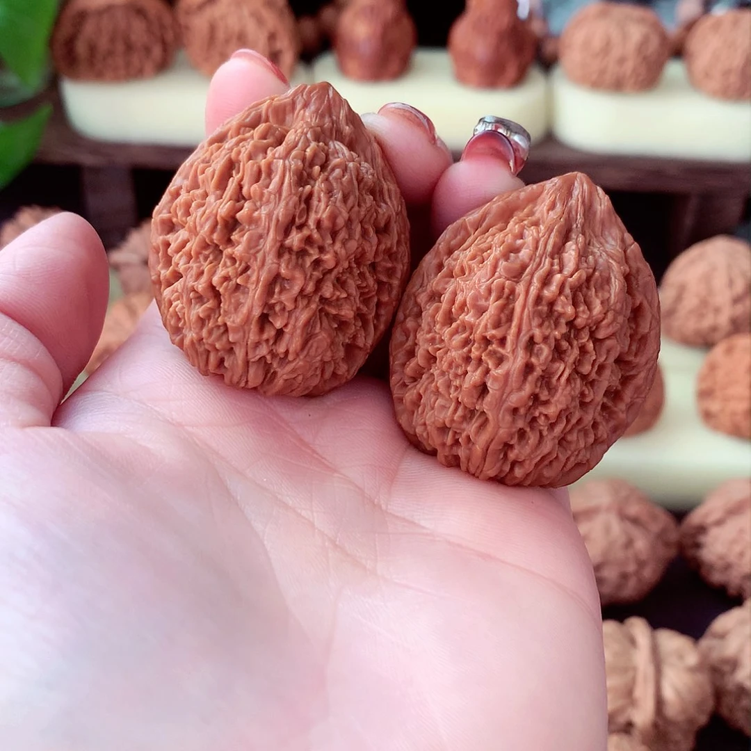 【闪购商品】文玩核桃吊坠斯***。大蒜头36