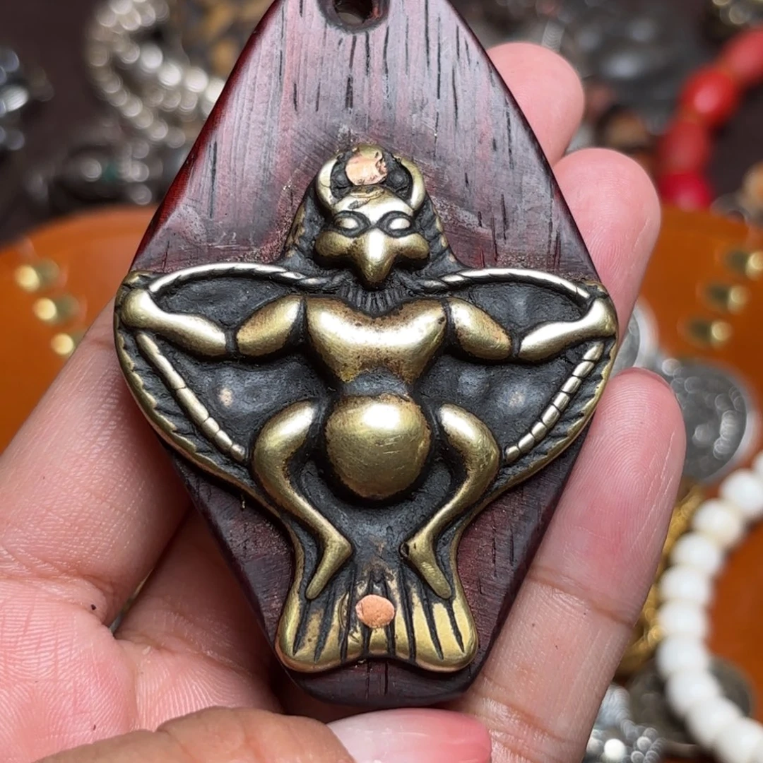 杨*铜星月菩提吊坠项链